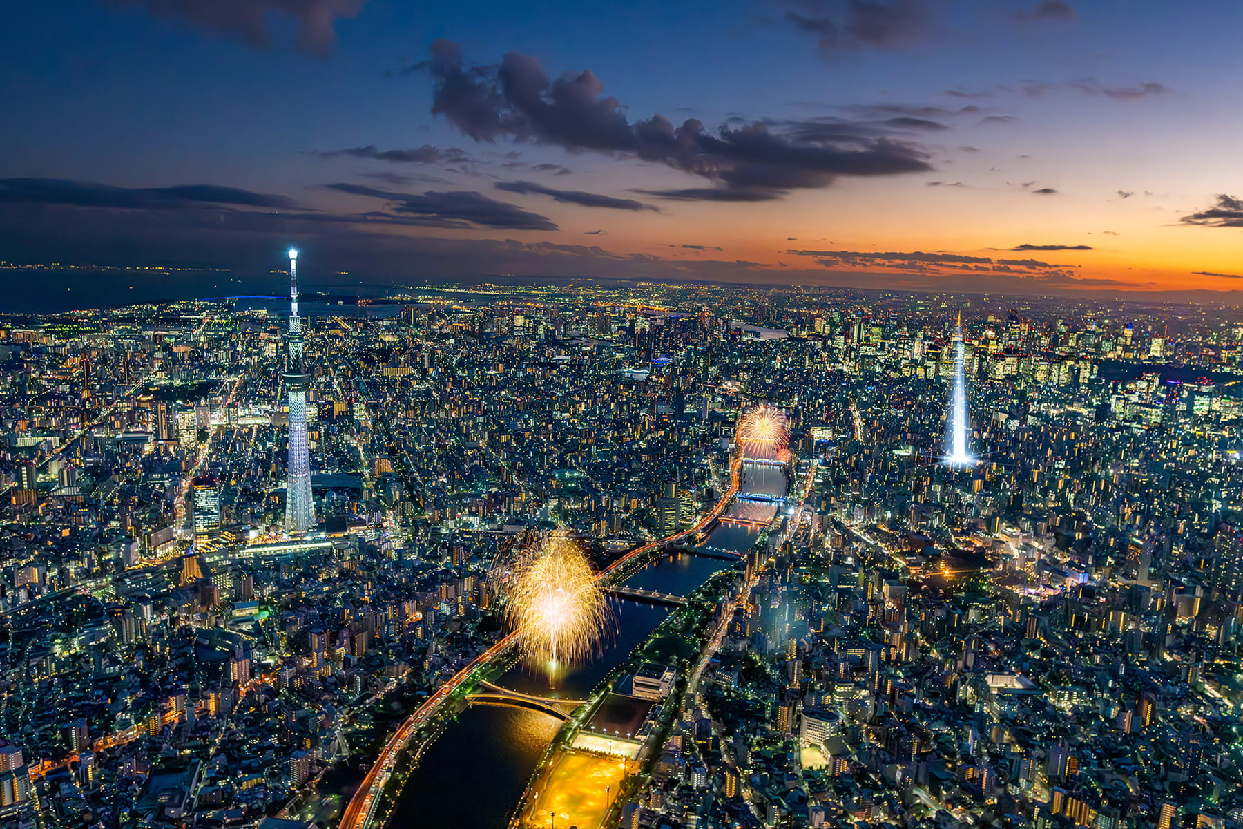 夜景空撮写真（image photo）