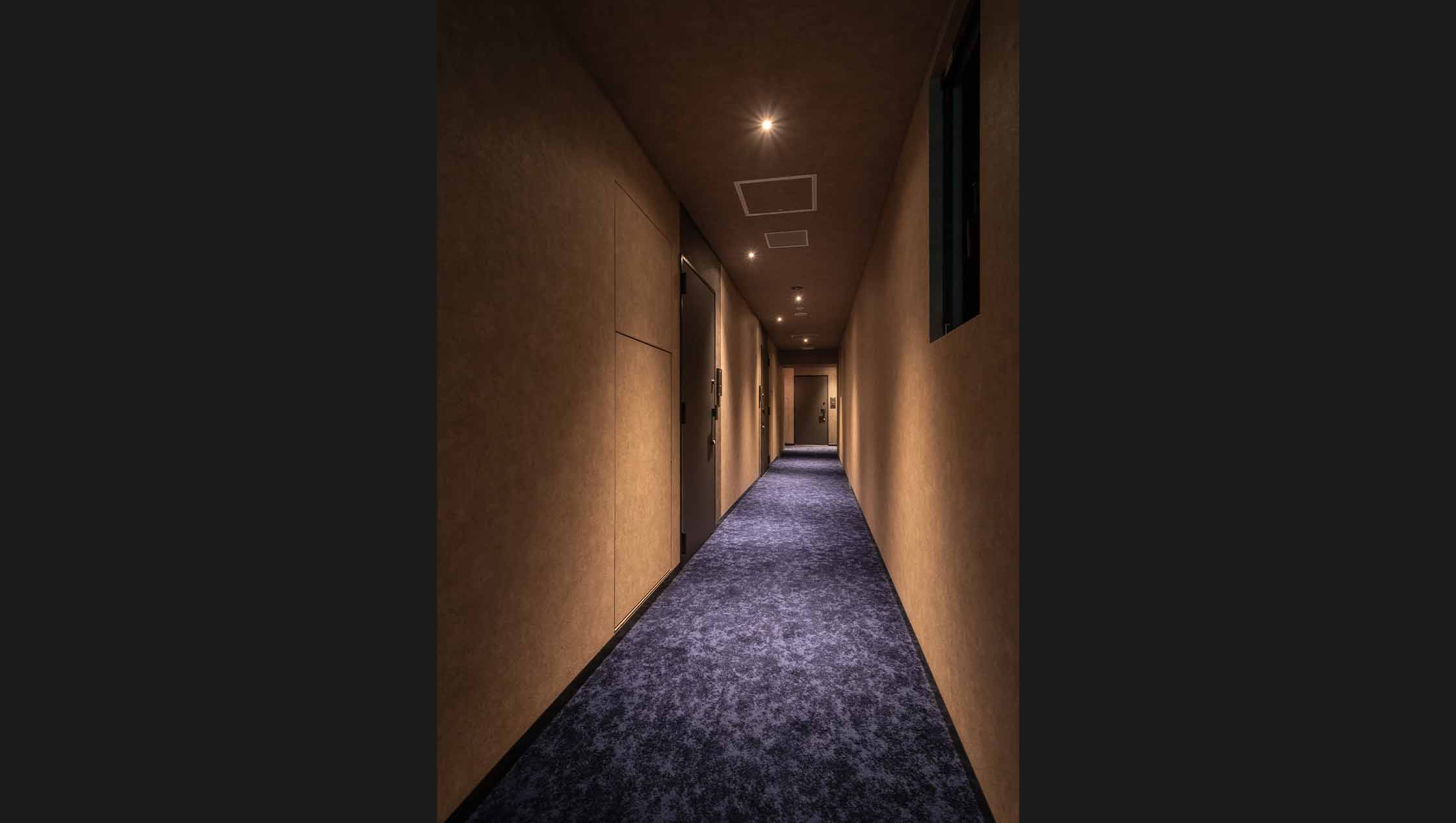 内廊下（プレミアムフロア）