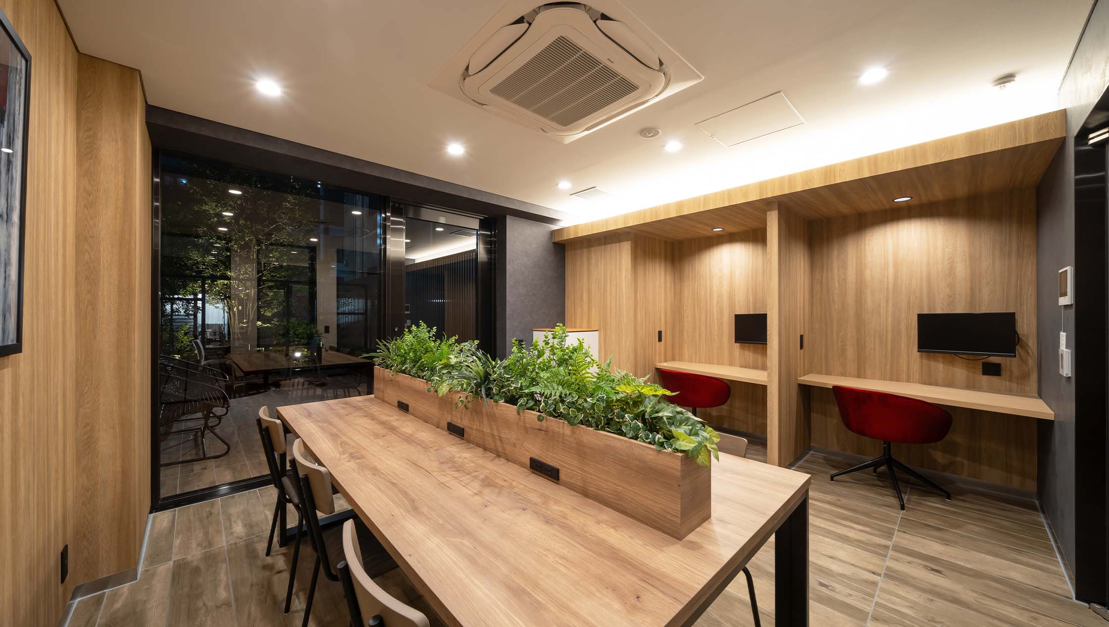 ビジネスラウンジ